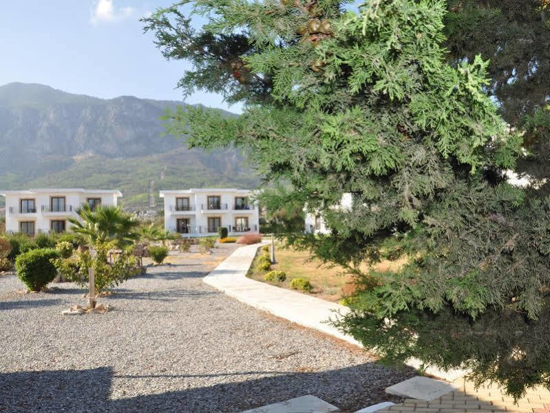 Sempati Hotel 라피토스 외부 사진