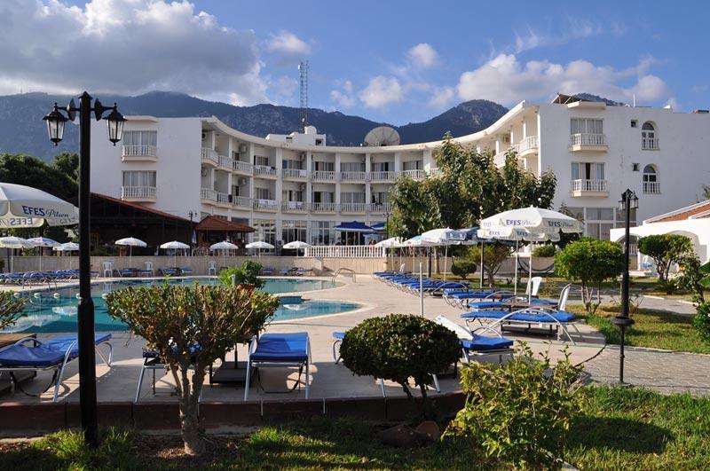 Sempati Hotel 라피토스 외부 사진
